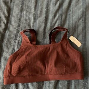 Understance Pulse Wireless Sports Bra NWT